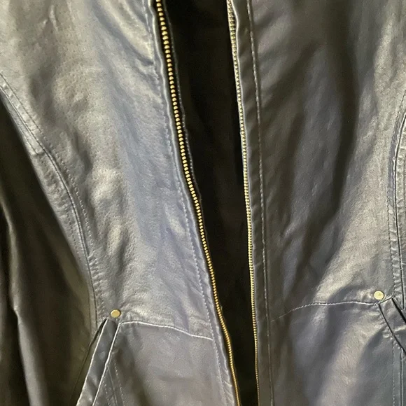Dialogue Women's Navy Blue Leather Jacket - Picture 3 of 4